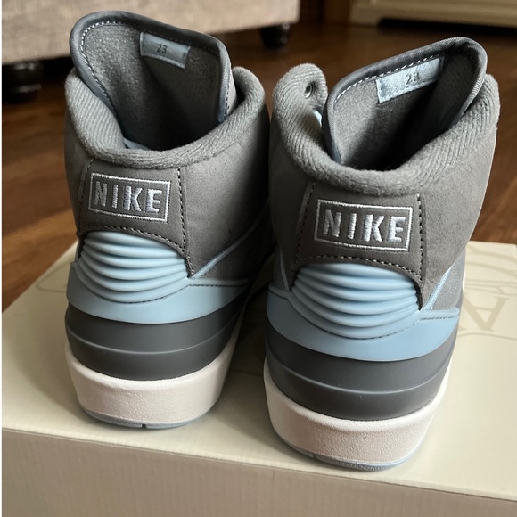 Air Jordan 2 Retro Womens Sz 7 - Picture 3 of 8